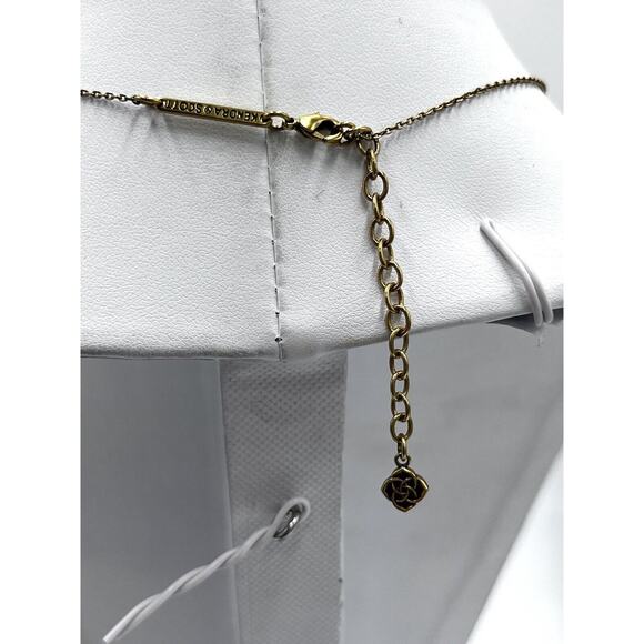 Kendra Scott Margot Vintage Gold Chain And Pendant in White Abalone Necklace - Picture 7 of 16